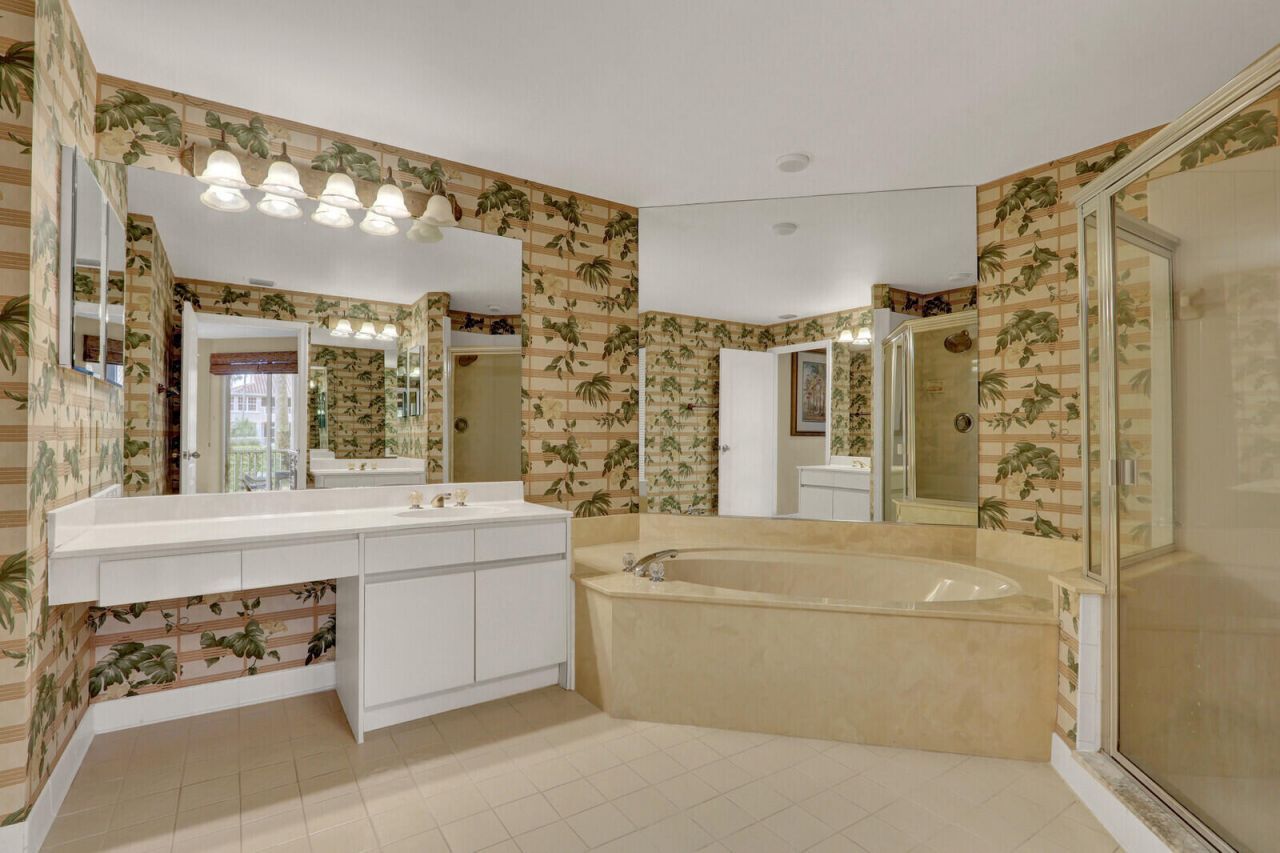 152 Legendary Circle, Palm Beach Gardens, FL 33418 Photo