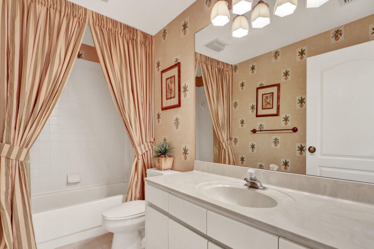 152 Legendary Circle, Palm Beach Gardens, FL 33418 Photo