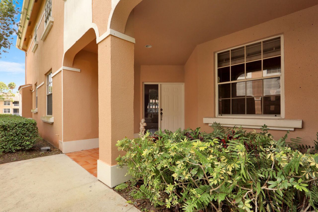 152 Legendary Circle, Palm Beach Gardens, FL 33418 Photo