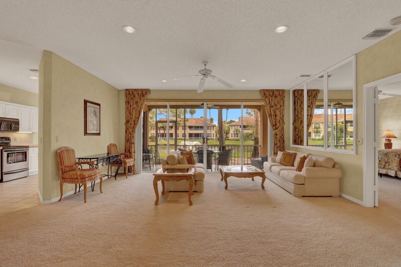 152 Legendary Circle, Palm Beach Gardens, FL 33418 Photo