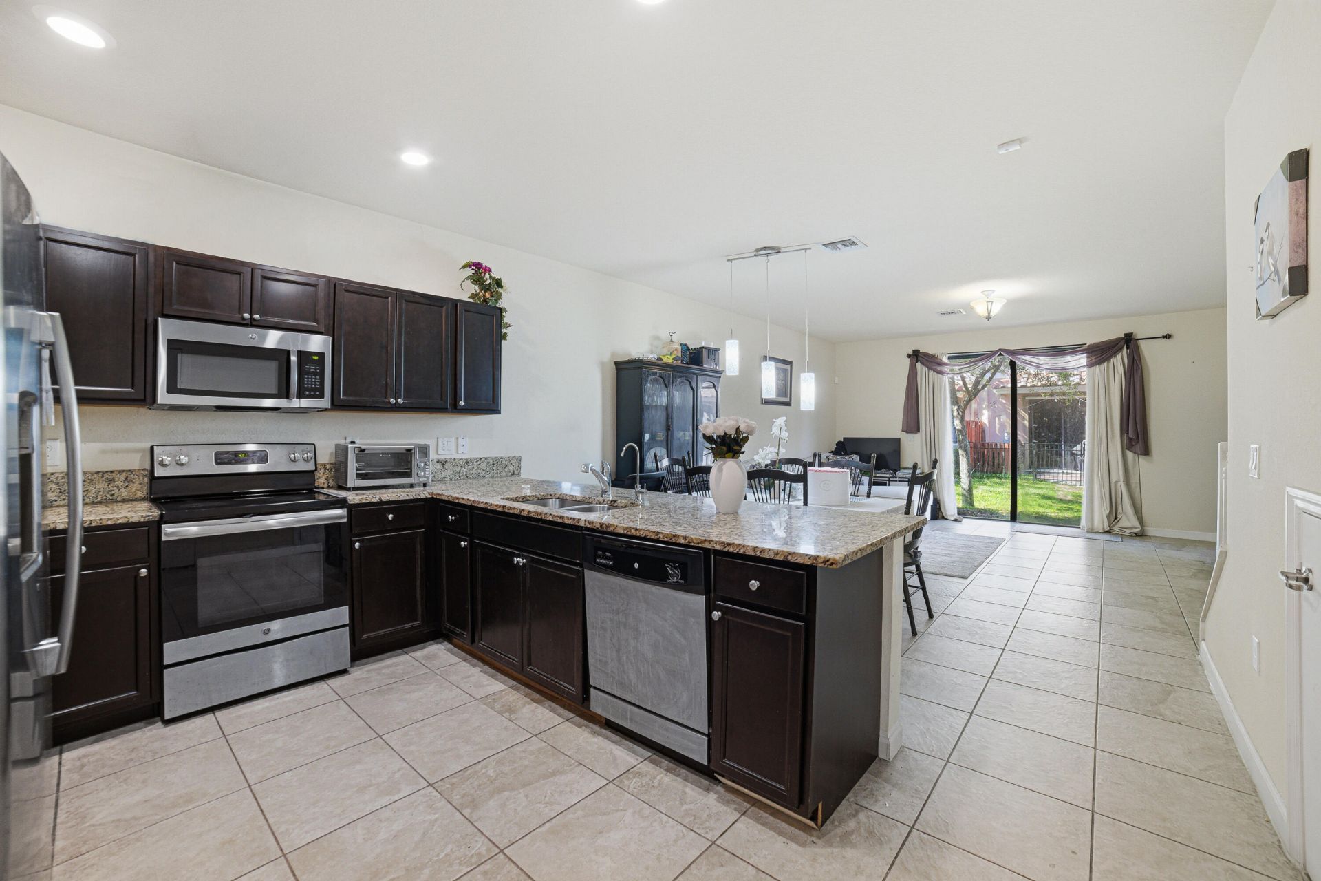 5973 NW 56th Court, Tamarac, FL 33319 Photo