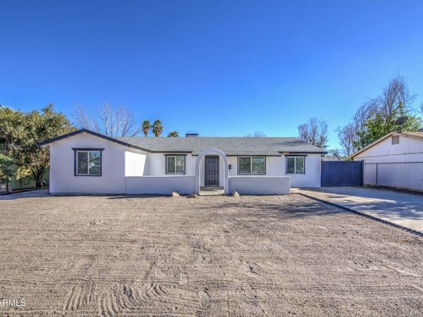 6213 W ALMERIA Road, Phoenix, AZ 85035