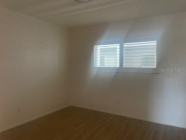 1540 Glen Oaks Drive E, Unit B222, Sarasota, FL 34232 Photo