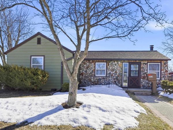 816 WILSON STREET, Little Chute, WI 54130