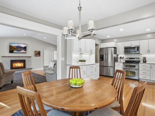 10666 Utica Road, Bloomington, MN 55437