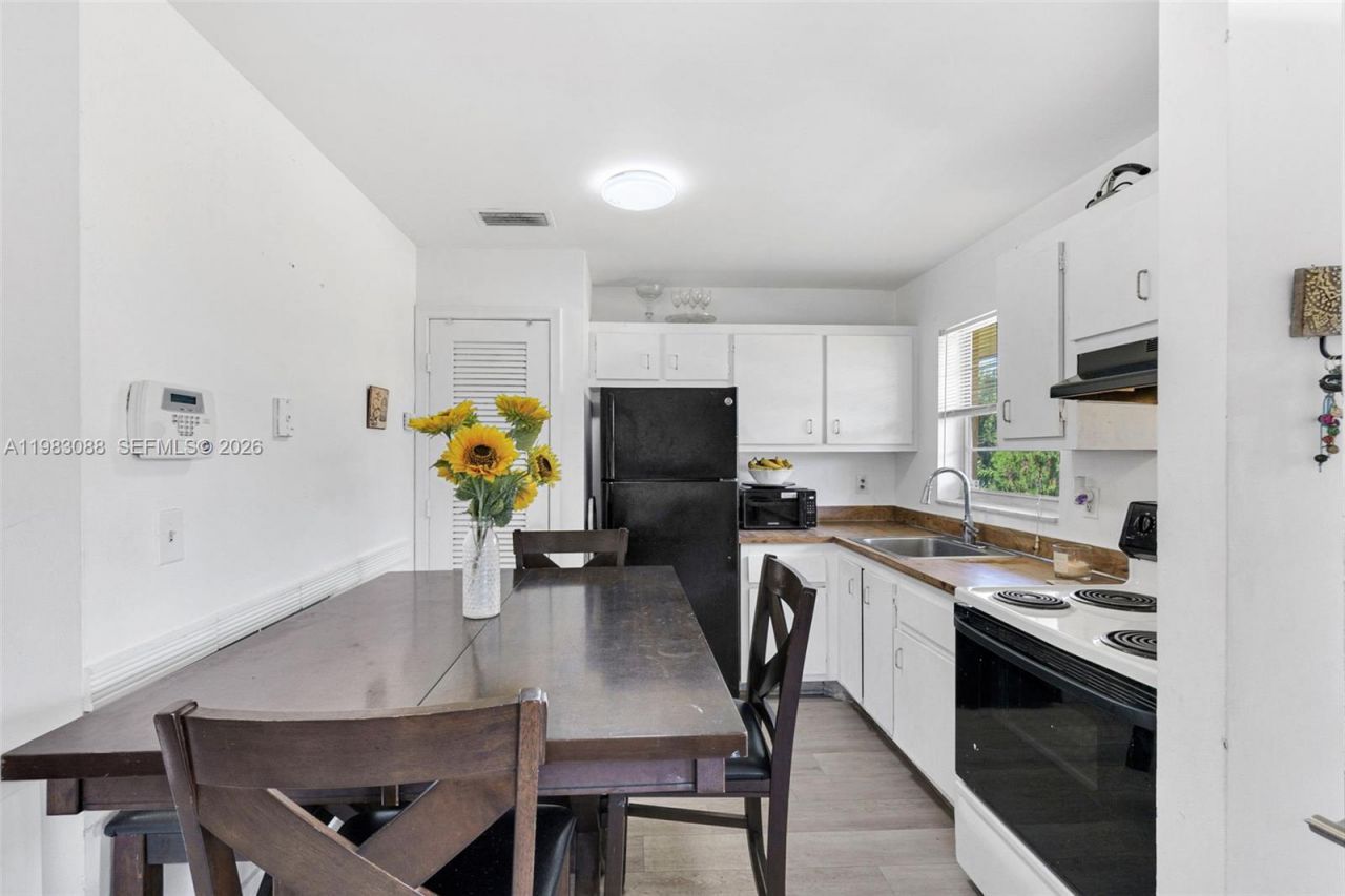 5150 NE 6th Ave, Unit 117, Oakland Park, FL 33334 Main Photo