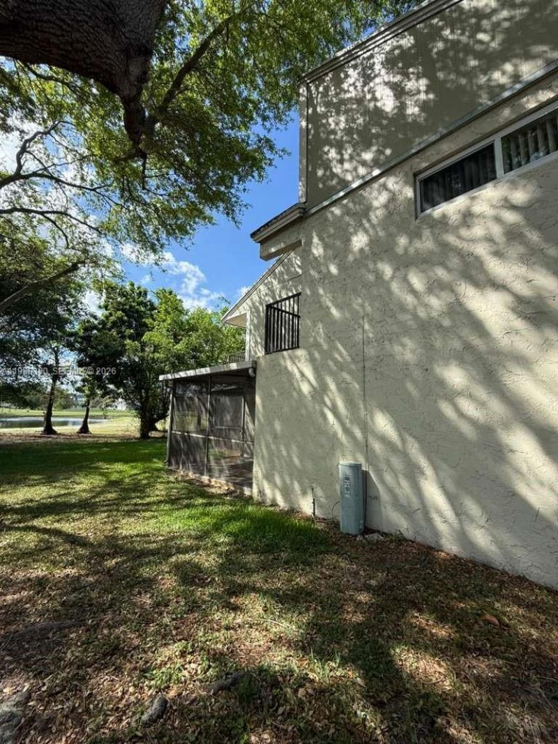 8031 Lagos De Campo Blvd , Unit L-3, Tamarac, FL 33321 Photo