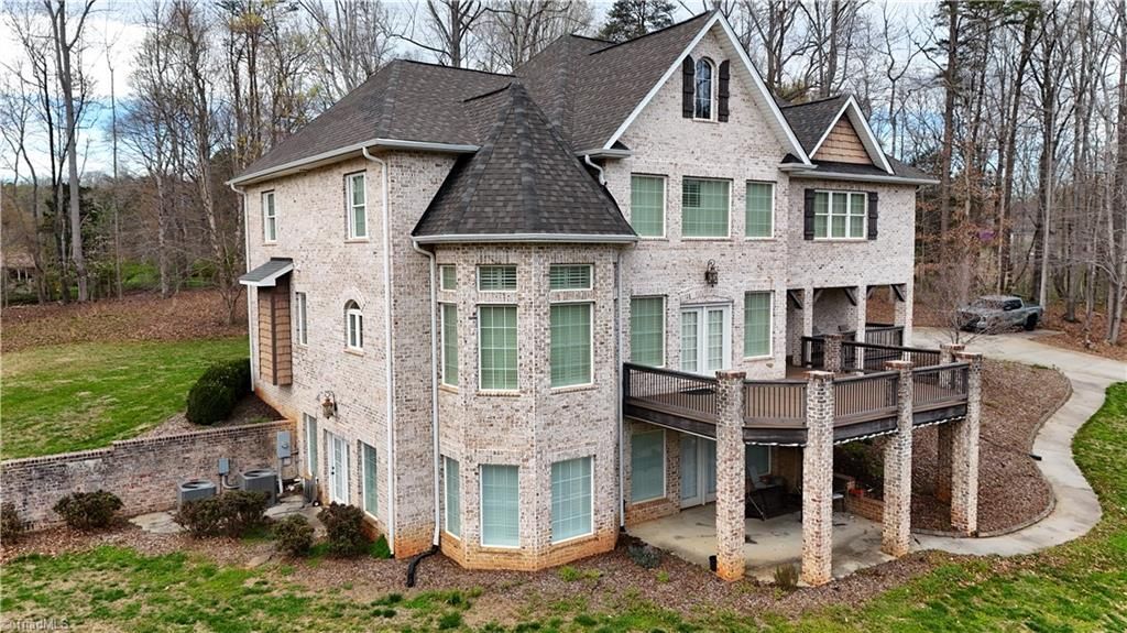 216 Downy Brook Lane, Pinnacle, NC 27043 Main Photo