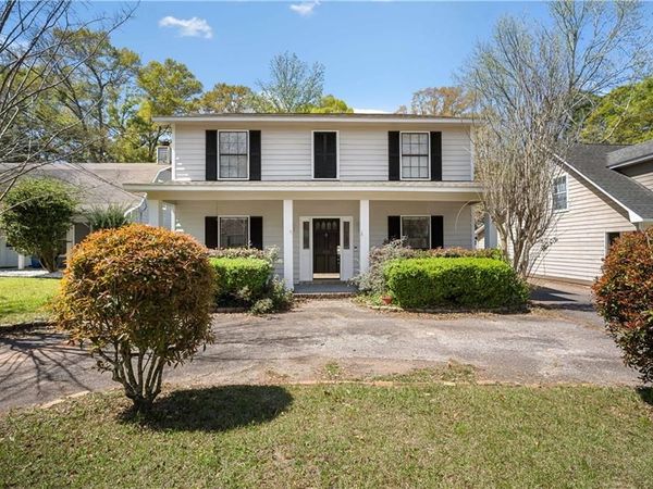 808 Henckley Avenue , Mobile, AL 36609
