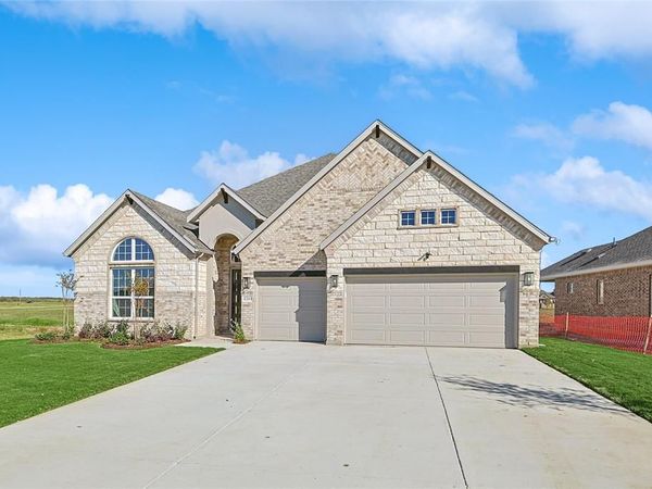 331 Fire Blade Drive, Aledo, TX 76008