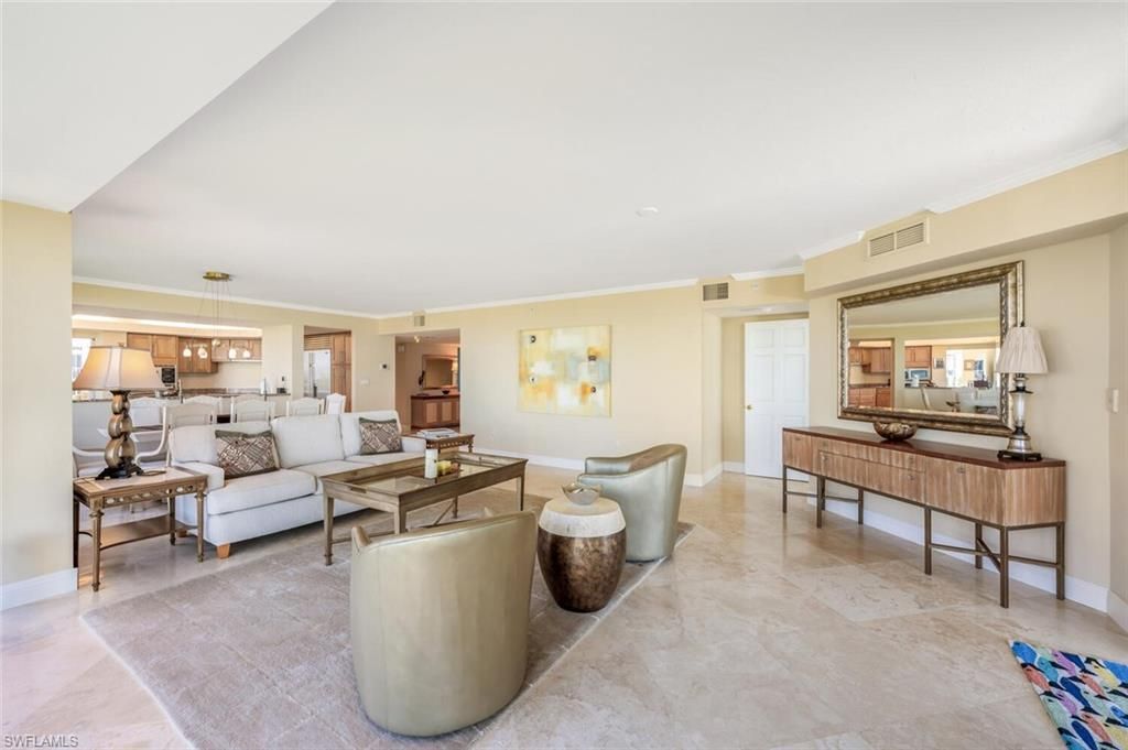 20 Seagate Dr, Unit 803, Naples, FL 34103 Photo