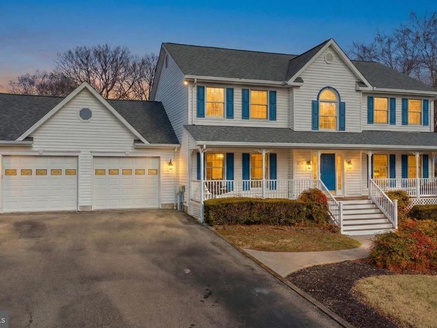 1296 Crossover Drive, Edgewater, MD 21037 Main Photo