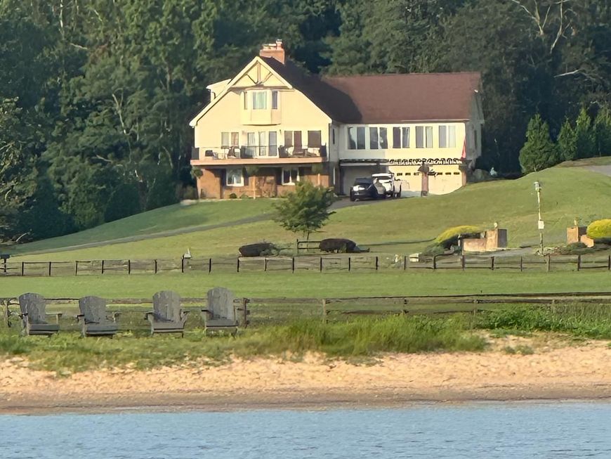 6970 Kim Lane, Friendship, MD 20758 Main Photo