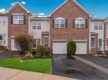 12 HERITAGE HILLS DRIVE, WASHINGTON CROSSING, PA 18977