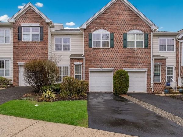 12 HERITAGE HILLS DRIVE , WASHINGTON CROSSING, PA 18977