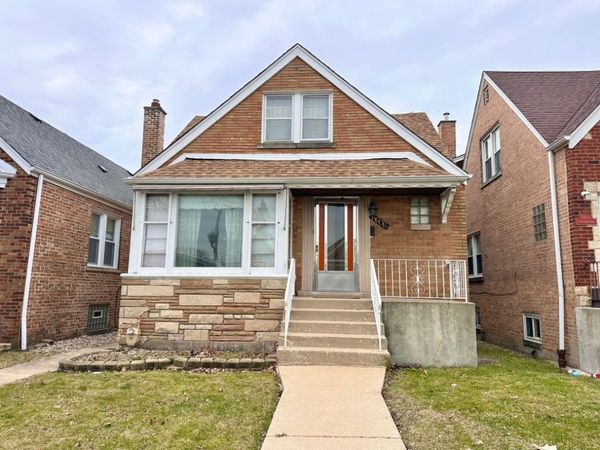 6606 S Komensky Avenue , Chicago, IL 60629