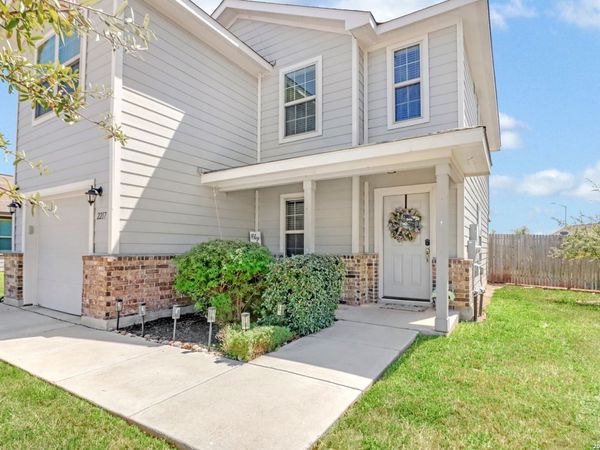2217 Wirtz Bend, Seguin, TX 78155