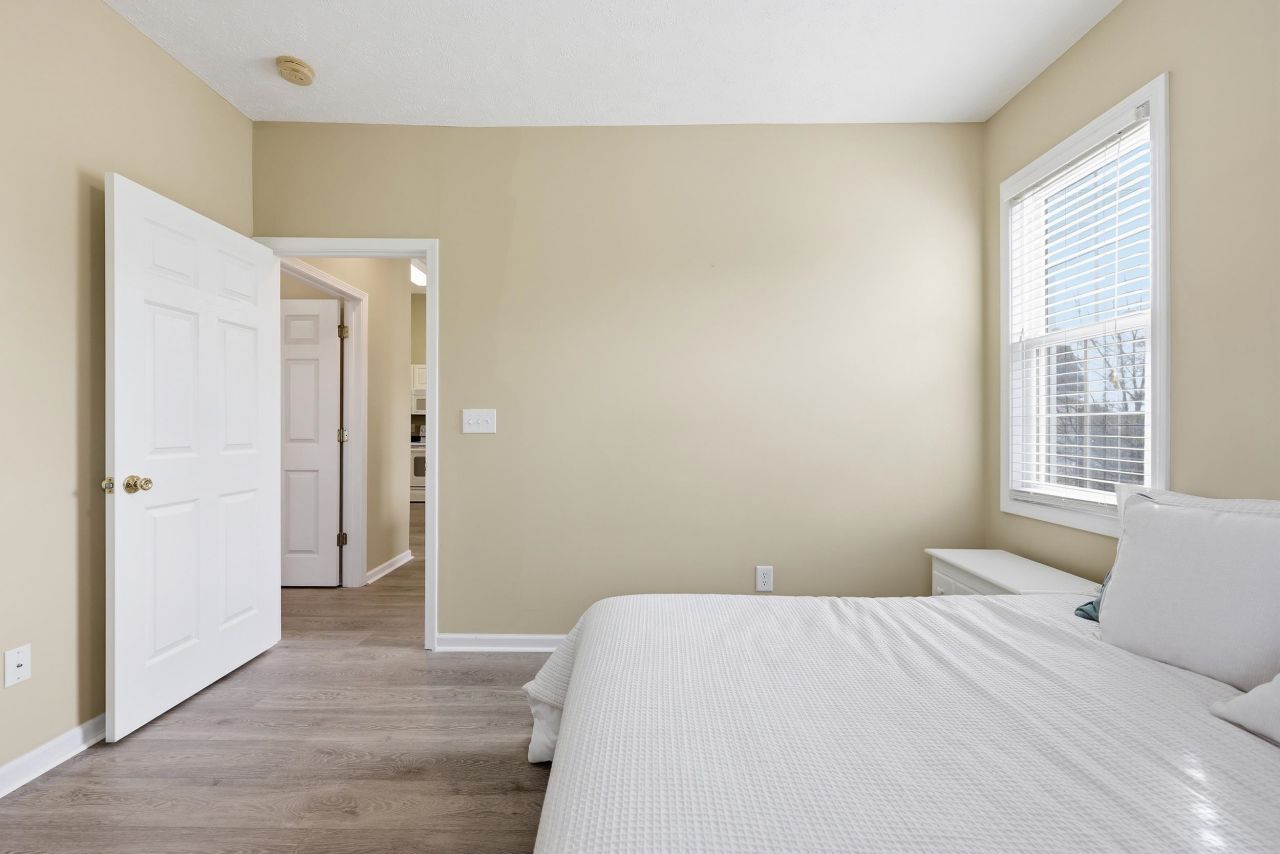 601 Hillsdale Dr.  Photo 30