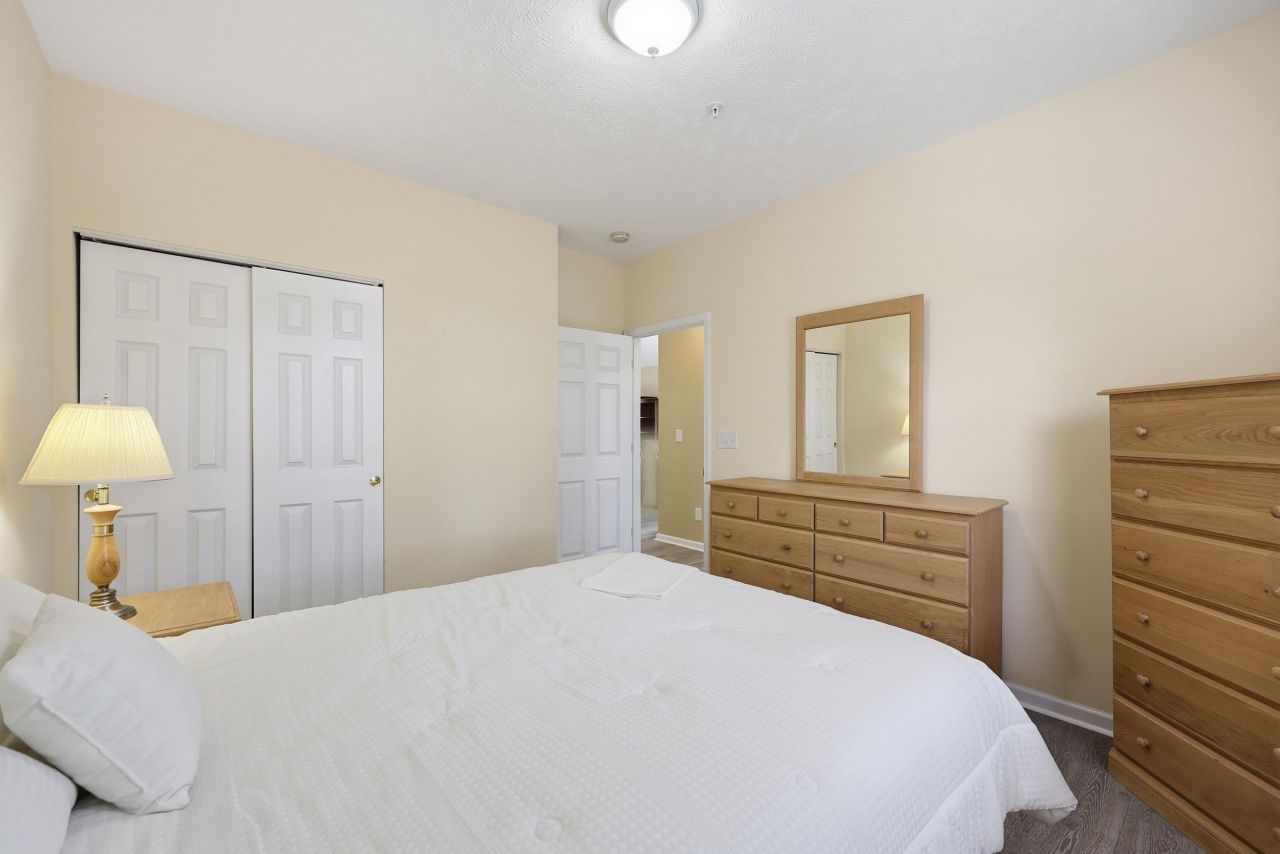 601 Hillsdale Dr.  Photo 32