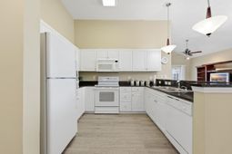 601 Hillsdale Dr.  photo 4