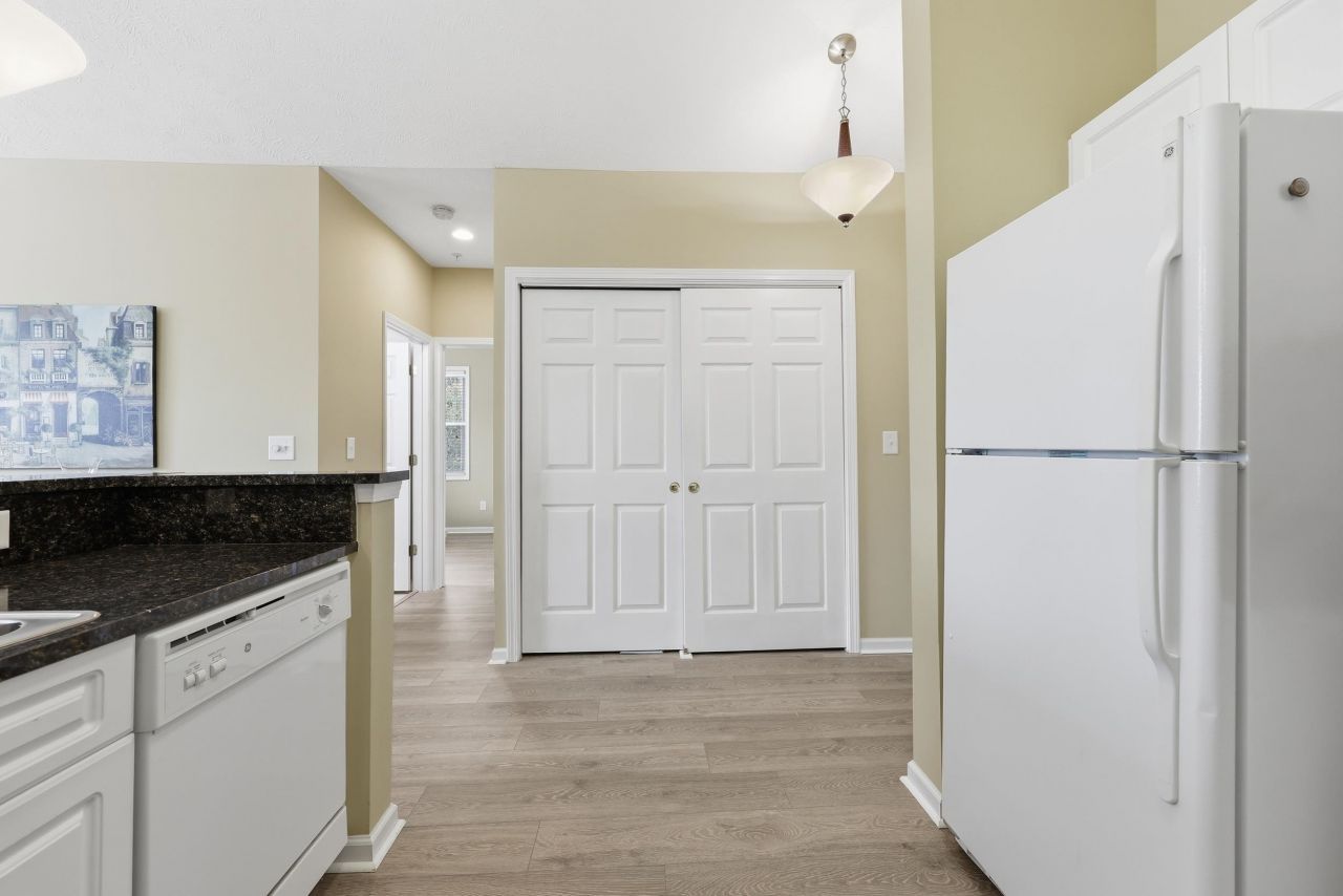 601 Hillsdale Dr.  Photo 6