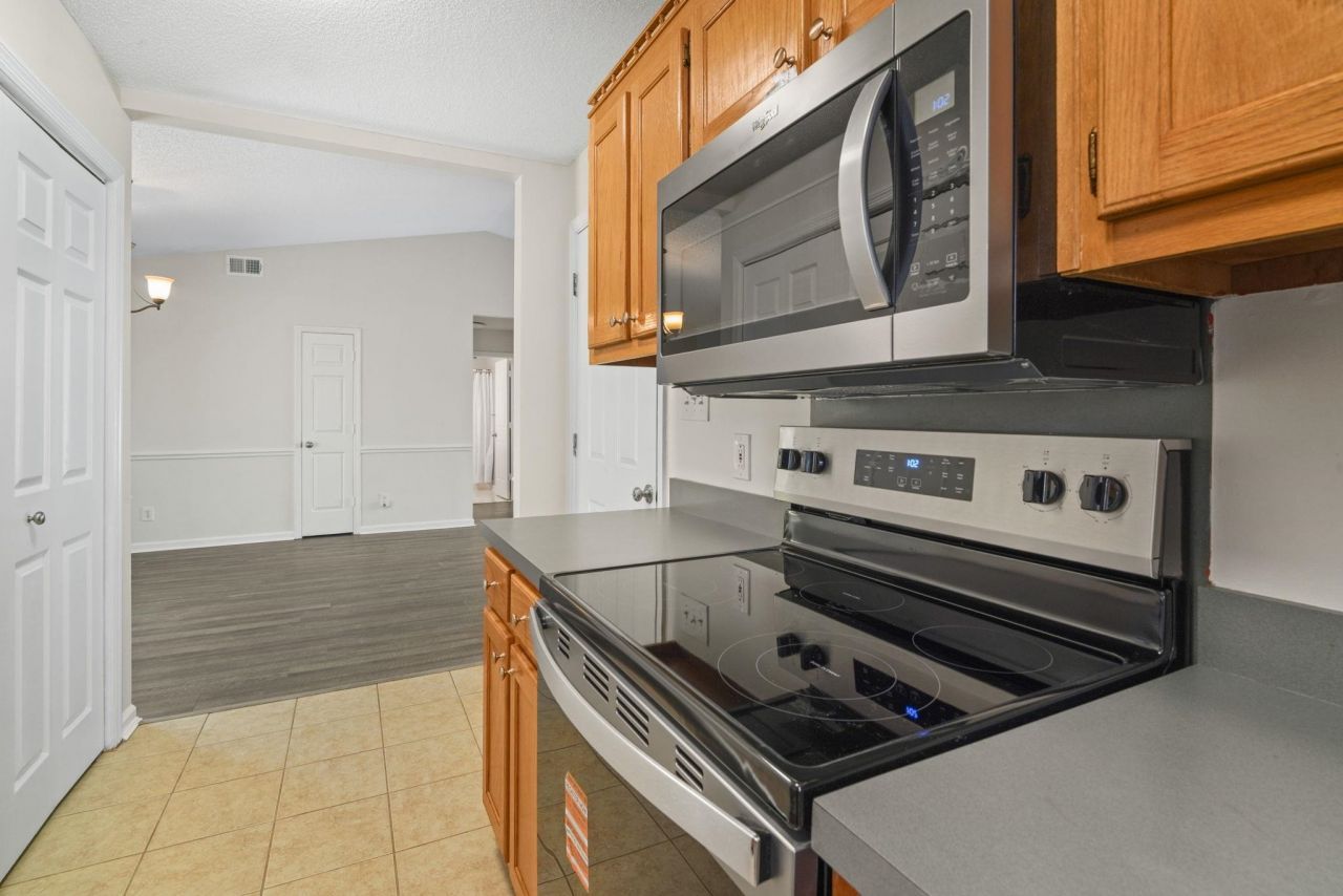 2503 Morlynn Dr.  Photo 10