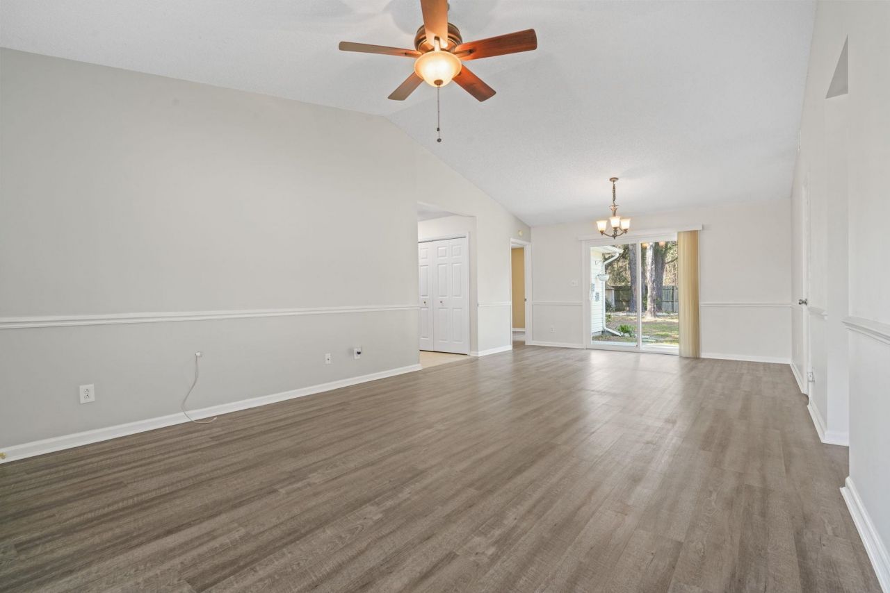 2503 Morlynn Dr.  Photo 5