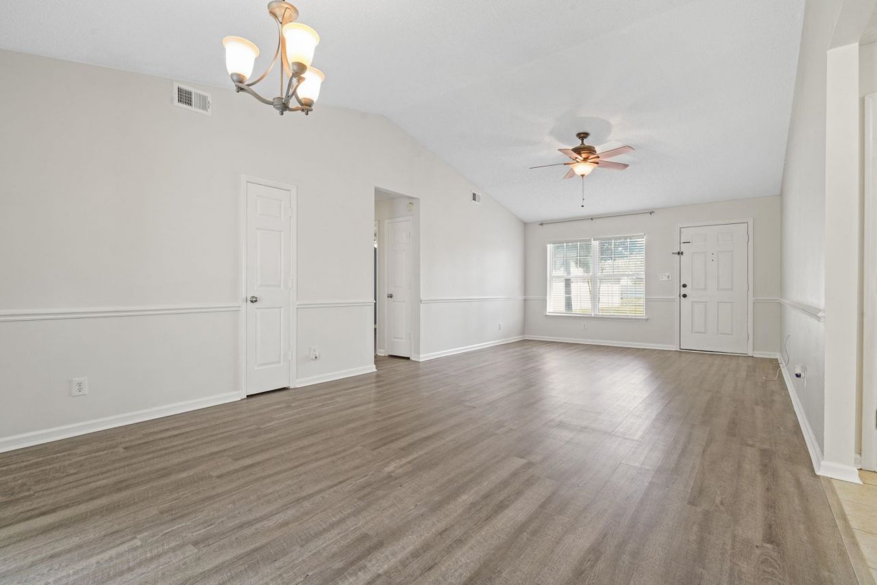 2503 Morlynn Dr.  Photo 7