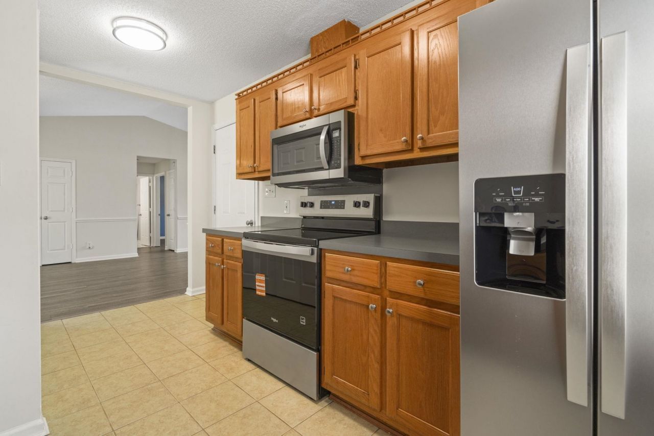 2503 Morlynn Dr.  Photo 9