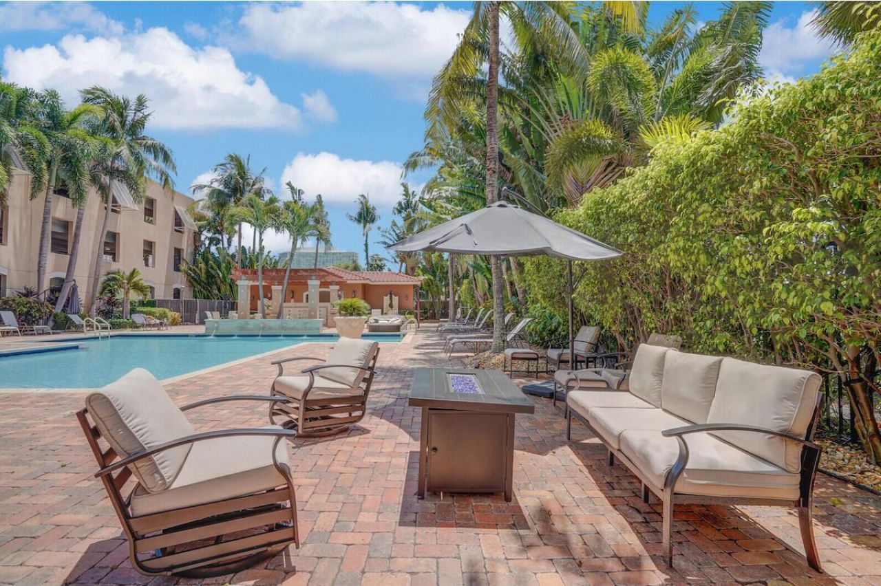 616 Clearwater Park Road, Unit Lp4, West Palm Beach, FL 33401 Photo