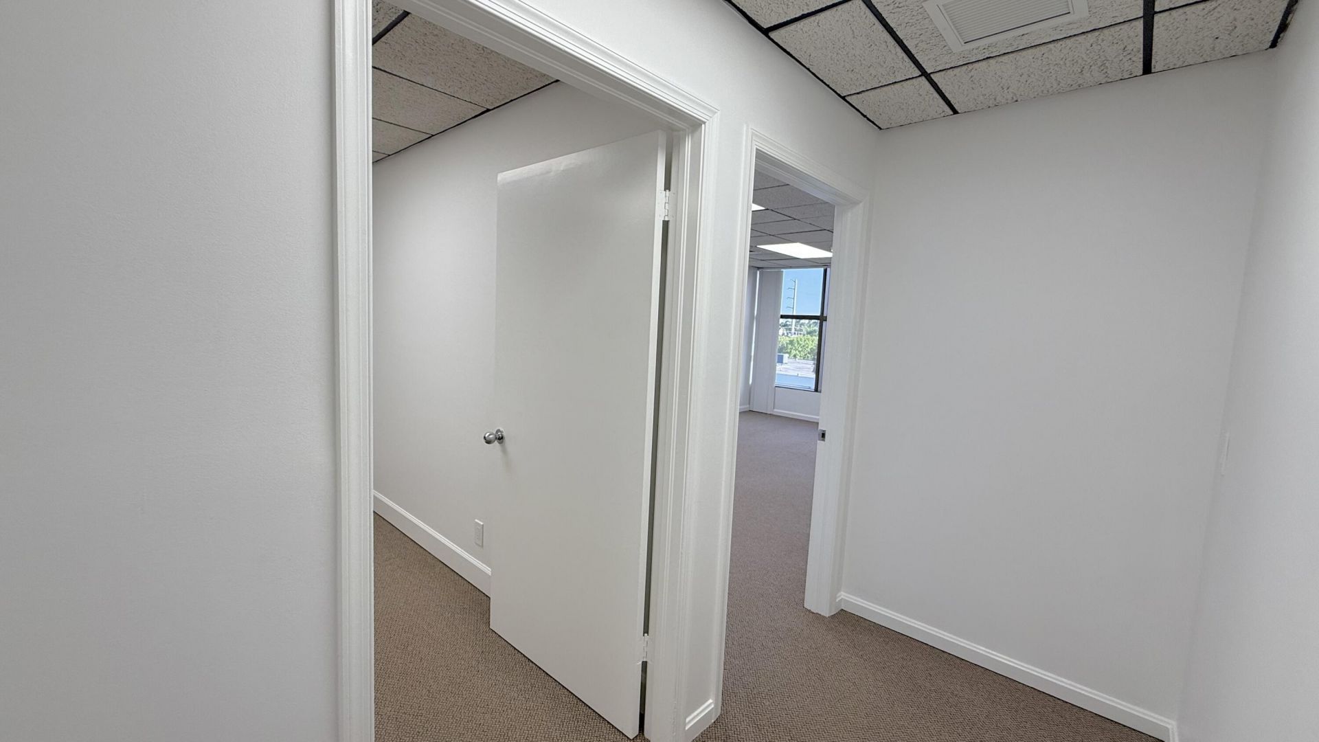 631 Us Highway 1, Unit 404, North Palm Beach, FL 33408 Photo