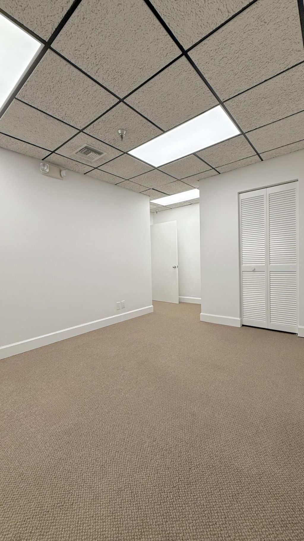 631 Us Highway 1, Unit 404, North Palm Beach, FL 33408 Photo