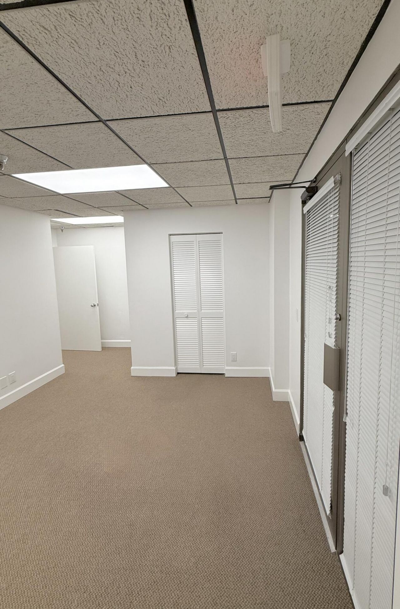 631 Us Highway 1, Unit 404, North Palm Beach, FL 33408 Photo