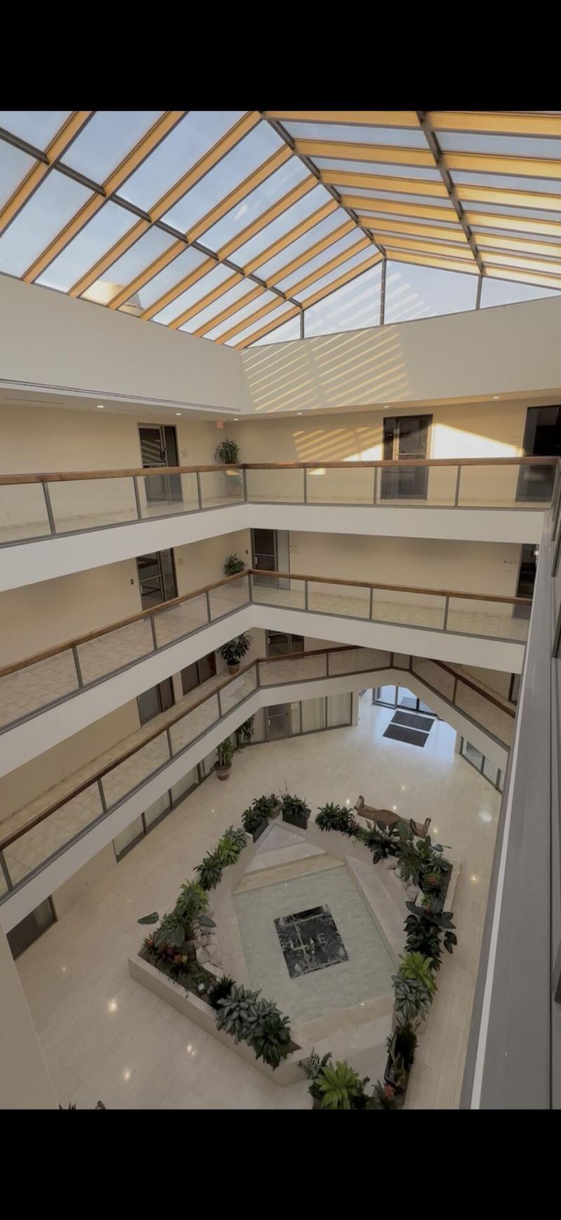 631 Us Highway 1, Unit 404, North Palm Beach, FL 33408 Photo