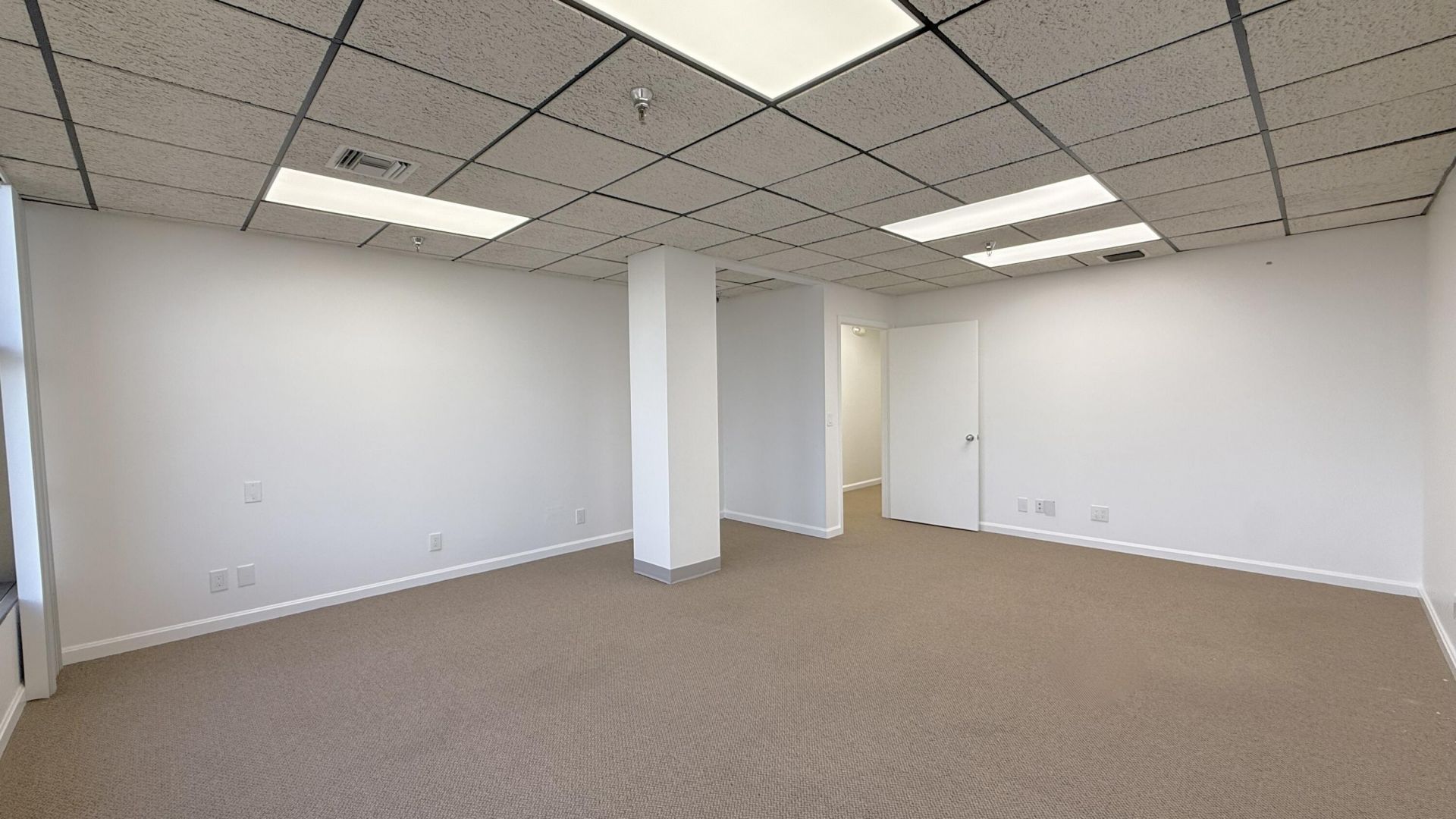 631 Us Highway 1, Unit 404, North Palm Beach, FL 33408 Photo