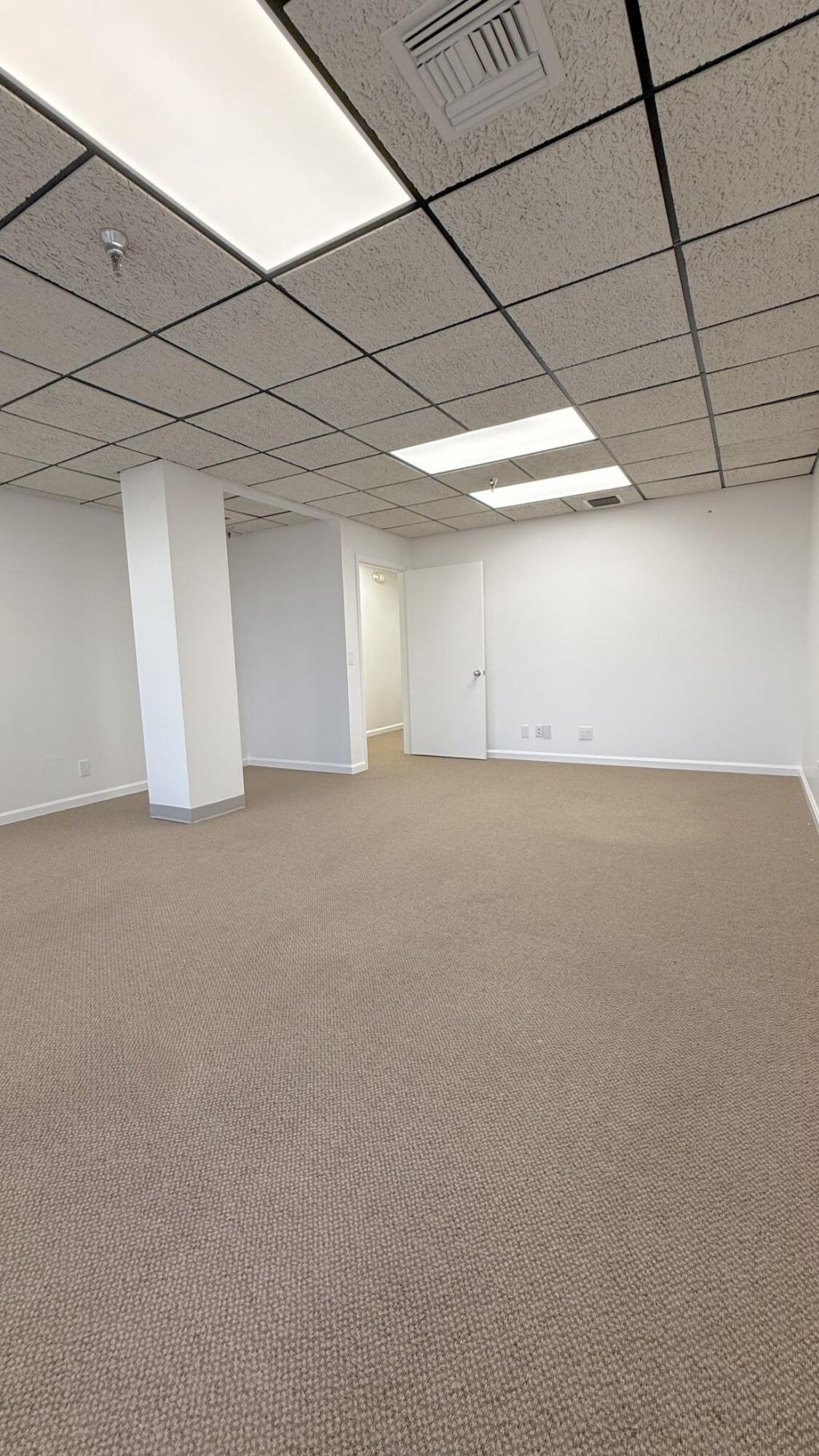 631 Us Highway 1, Unit 404, North Palm Beach, FL 33408 Photo