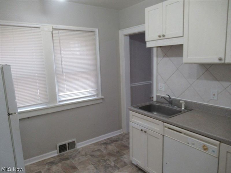 3636 W 122nd Street , Cleveland, OH 44111 Photo 18