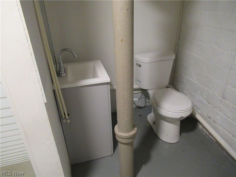 3636 W 122nd Street , Cleveland, OH 44111 Photo 22