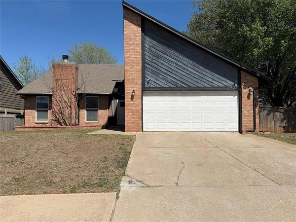 1425 NE 25th Street, Moore, OK 73160