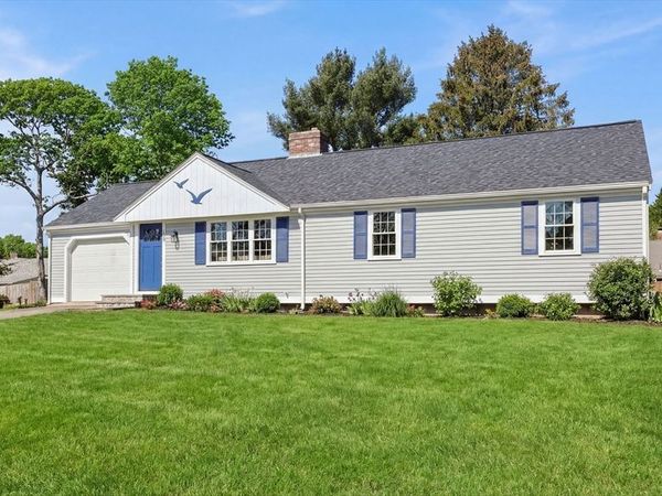 86 Pompano Rd, Yarmouth, MA 02675