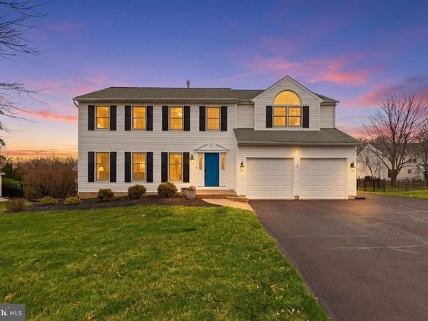 119 CHATHAM PLACE, LANSDALE, PA 19446