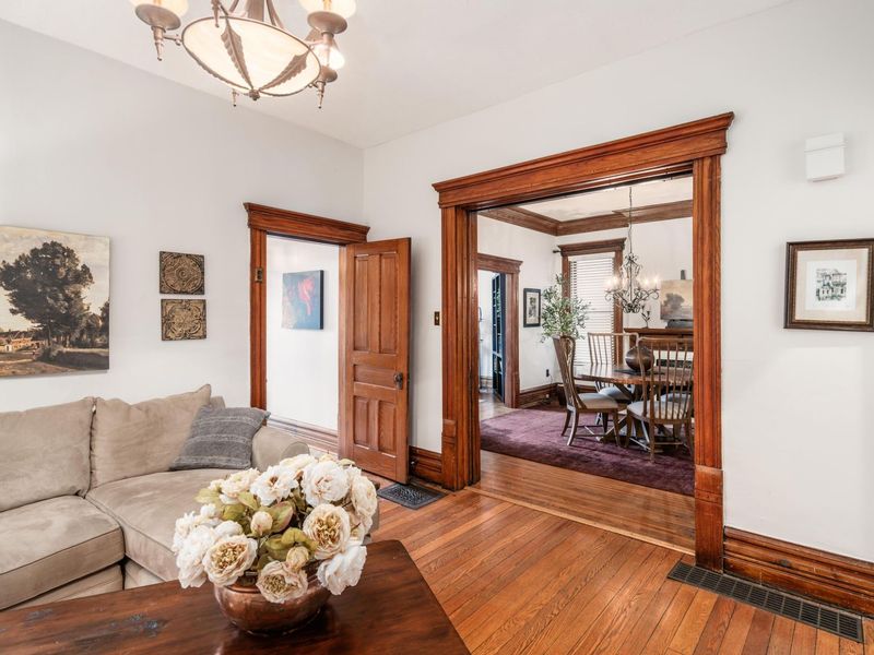 80 W Starr Avenue, Columbus, OH 43201 Photo 17