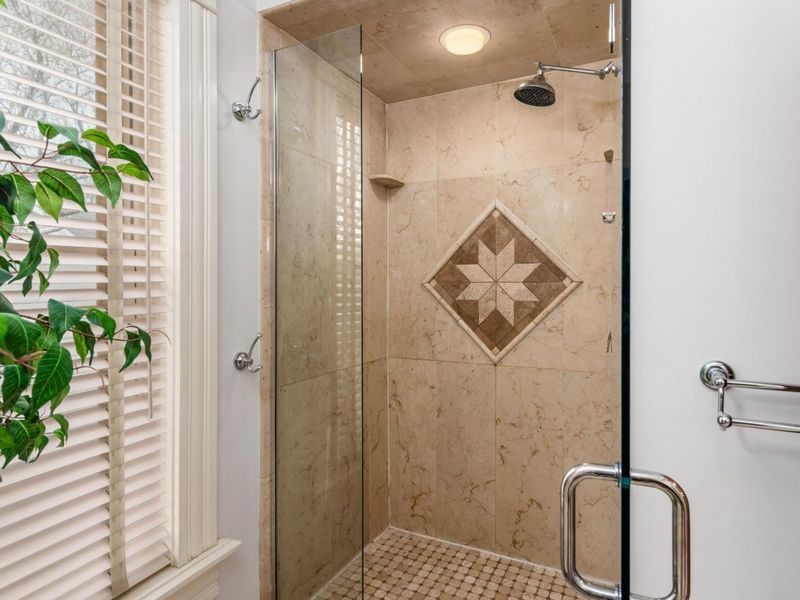 80 W Starr Avenue, Columbus, OH 43201 Photo 29