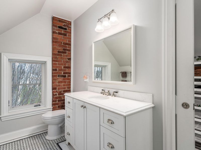 80 W Starr Avenue, Columbus, OH 43201 Photo 33