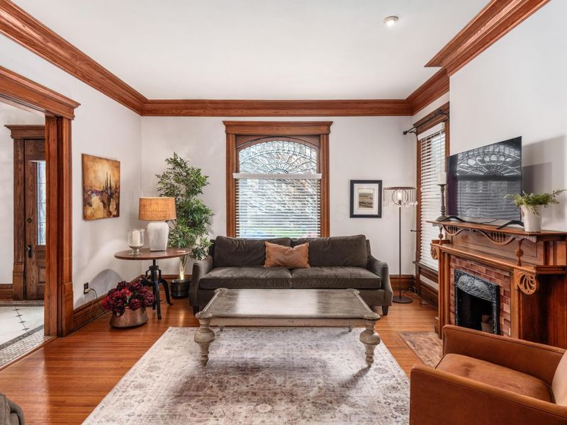 80 W Starr Avenue, Columbus, OH 43201 Photo 6