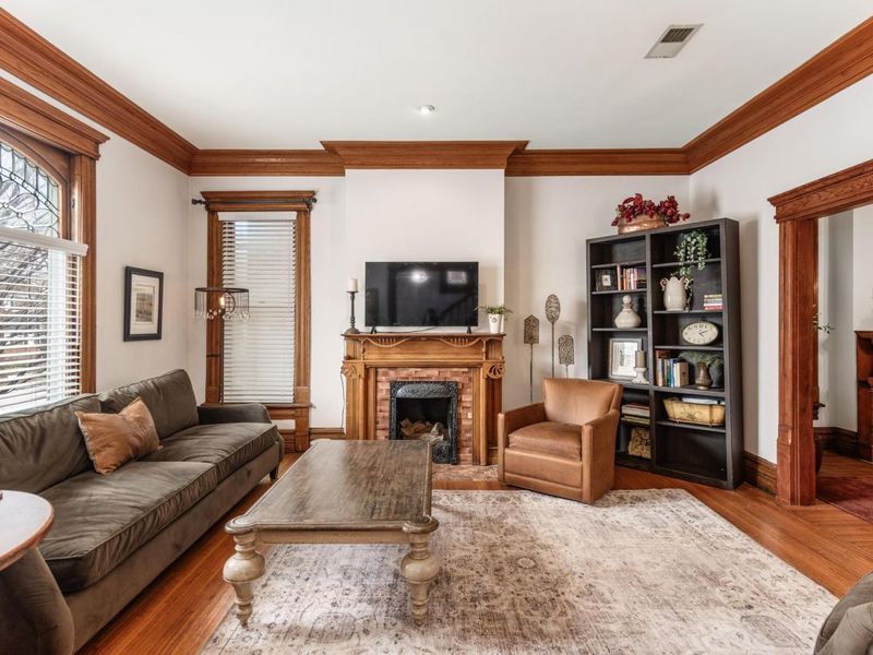 80 W Starr Avenue, Columbus, OH 43201 Photo 8