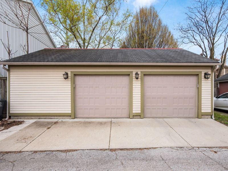 80 W Starr Avenue, Columbus, OH 43201 Photo 8