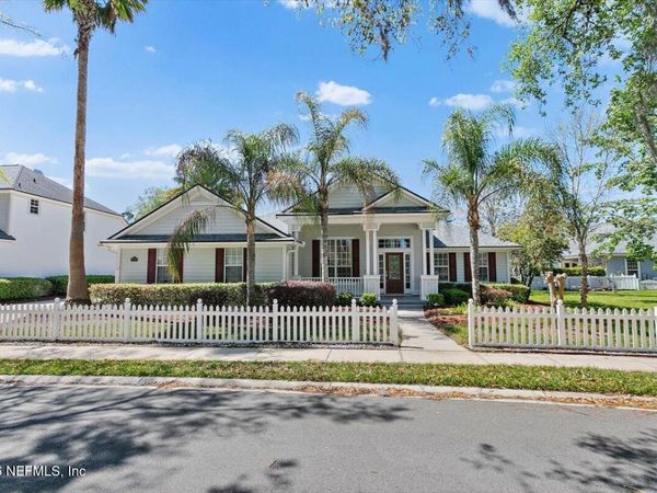 1884 PARADISE MOORINGS Boulevard, Middleburg, FL 32068