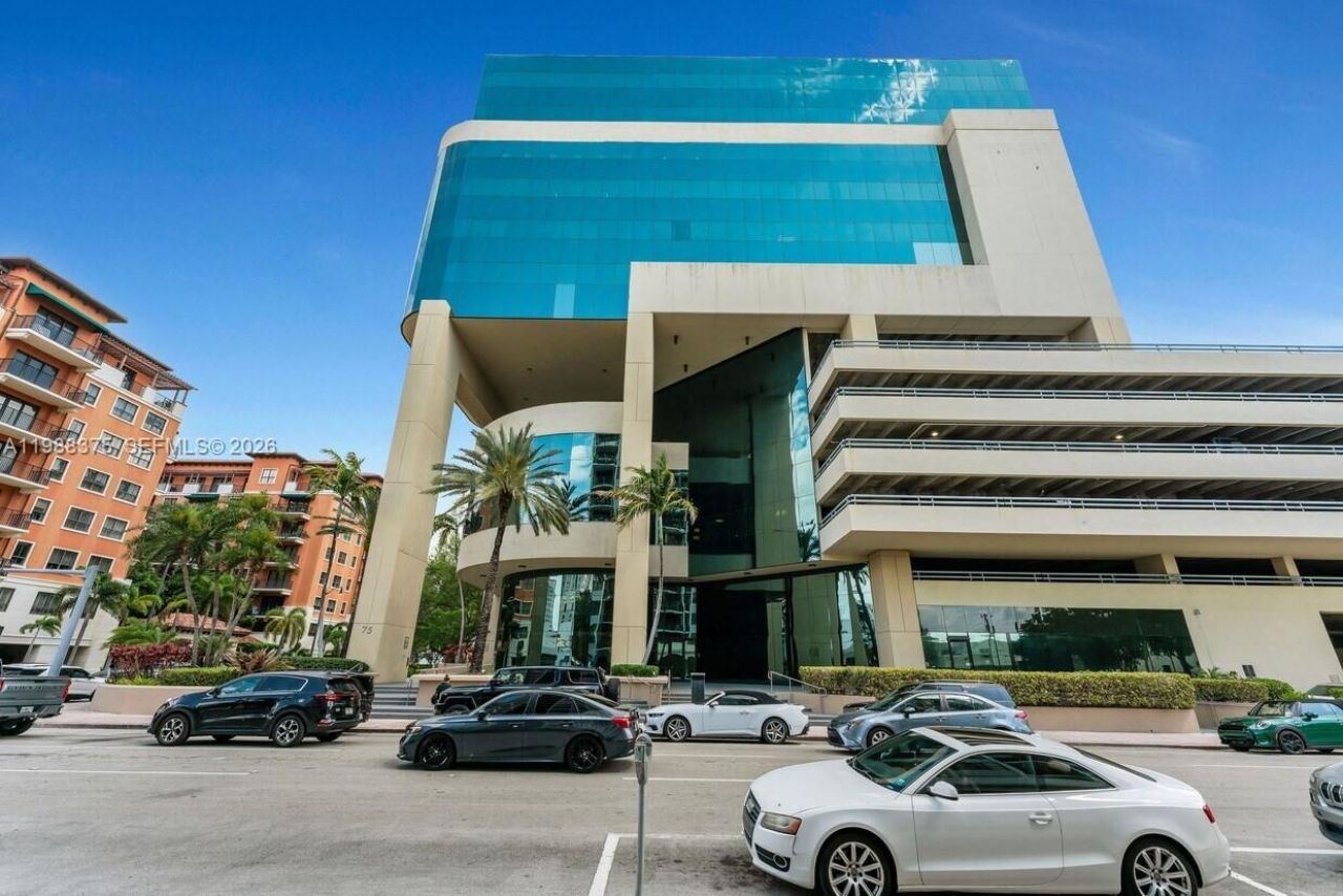 75 Valencia Ave, Unit 1050, Coral Gables, FL 33134 Photo