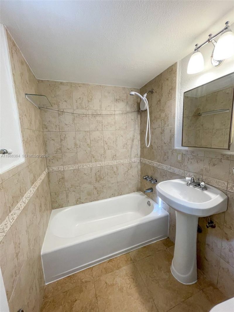 4450 SW 67th Ave, Unit I, Miami, FL 33155 Photo